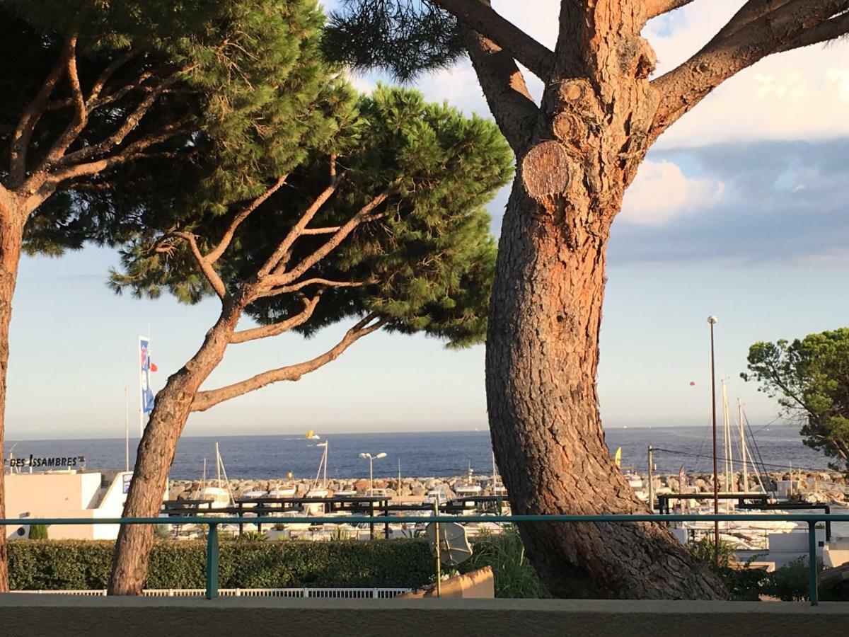 Jardins Du Port Les Issambres - Meuble De Tourisme - Front De Mer - Clim La Garonnette-Plage Bagian luar foto
